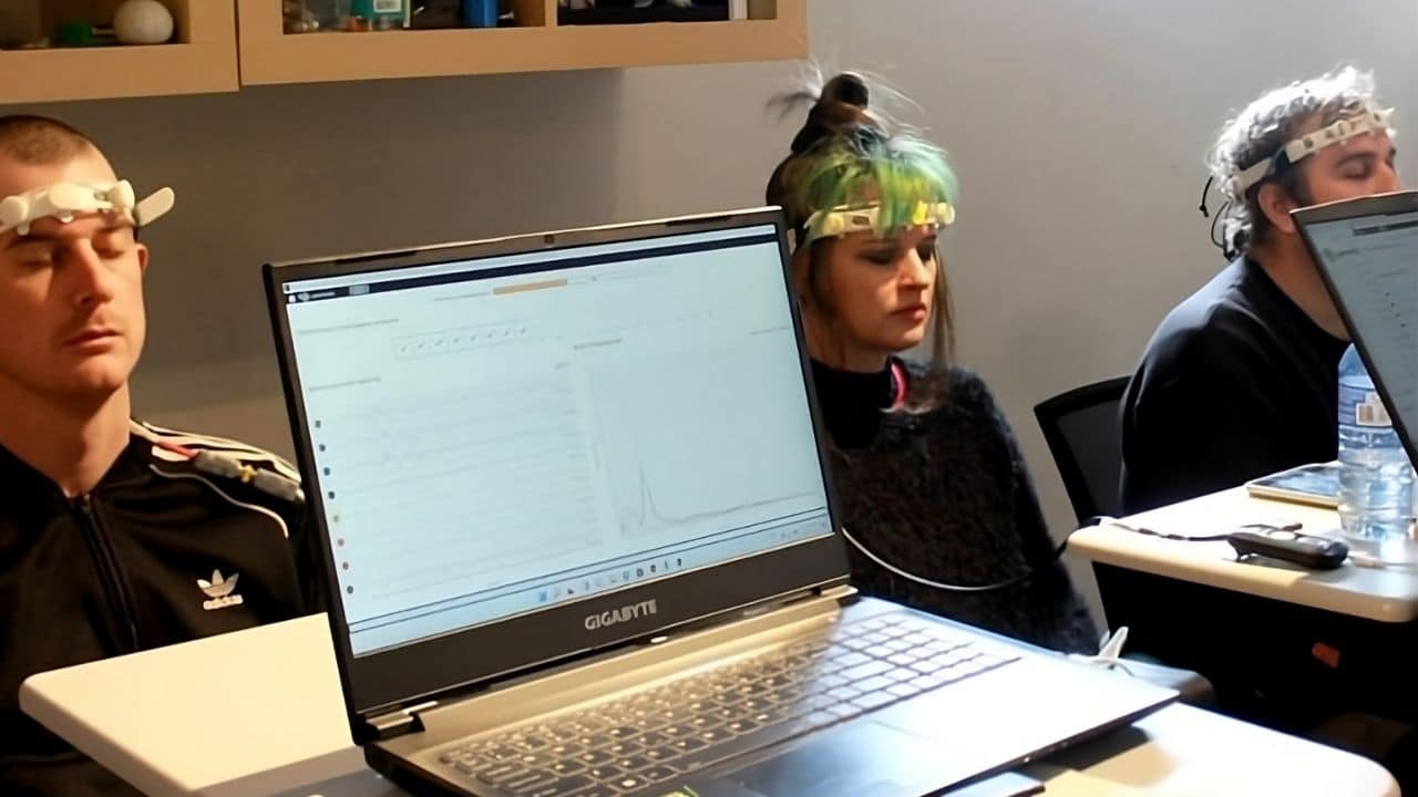 EEG Technology from Zentrela