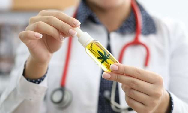 Patients Choose Online MMJ Care Over Traditional Clinics